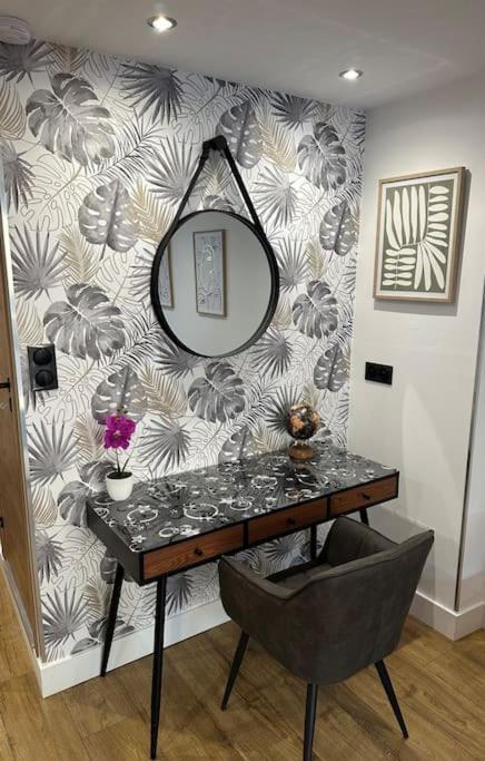 Le Briand Appartement 4Etoiles Nancy Thermal Cosy Avec Terrasse Wifi ภายนอก รูปภาพ